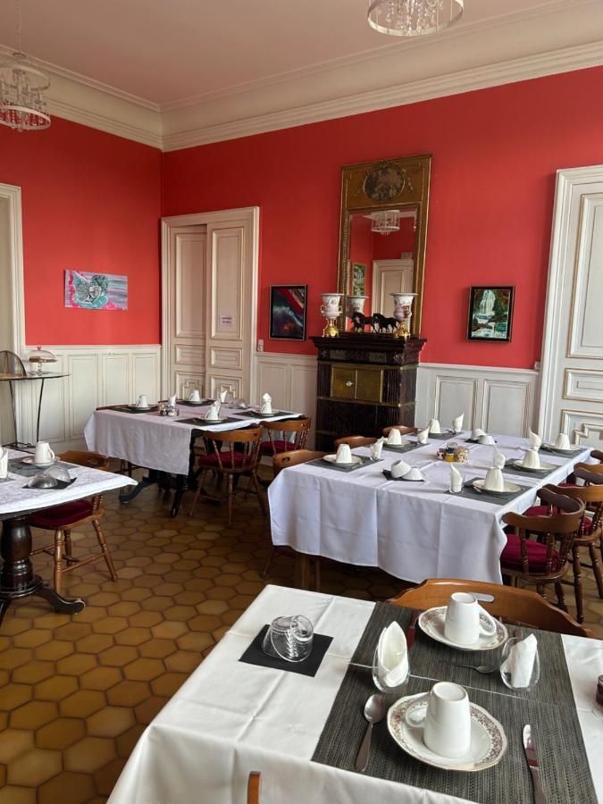 Chambre Romantique Dans Le Chateau De La Bouchatte Chazemais Экстерьер фото